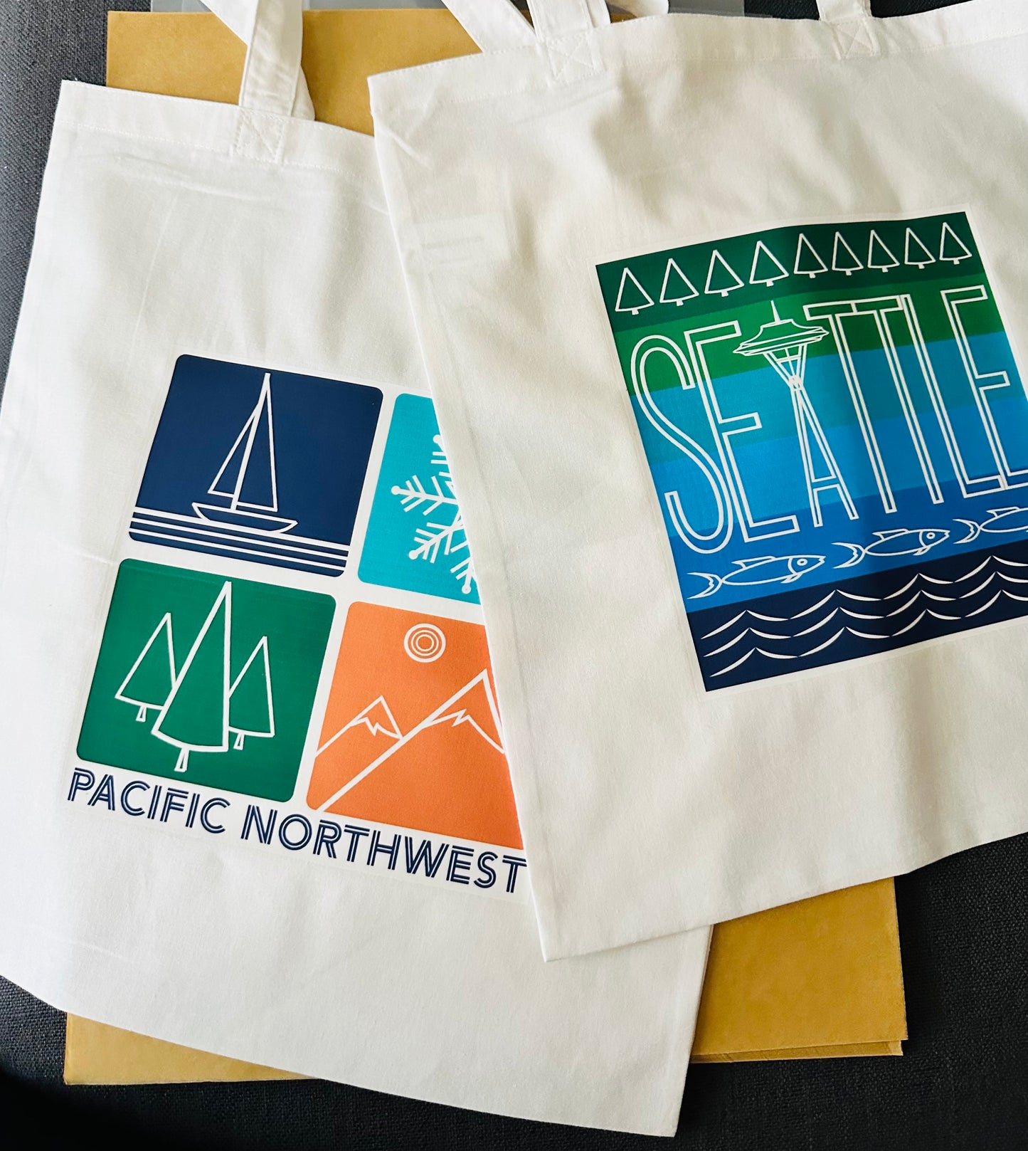 SEATTLE Space Needle Graphic Unisex Cotton Reusable Tote Bag