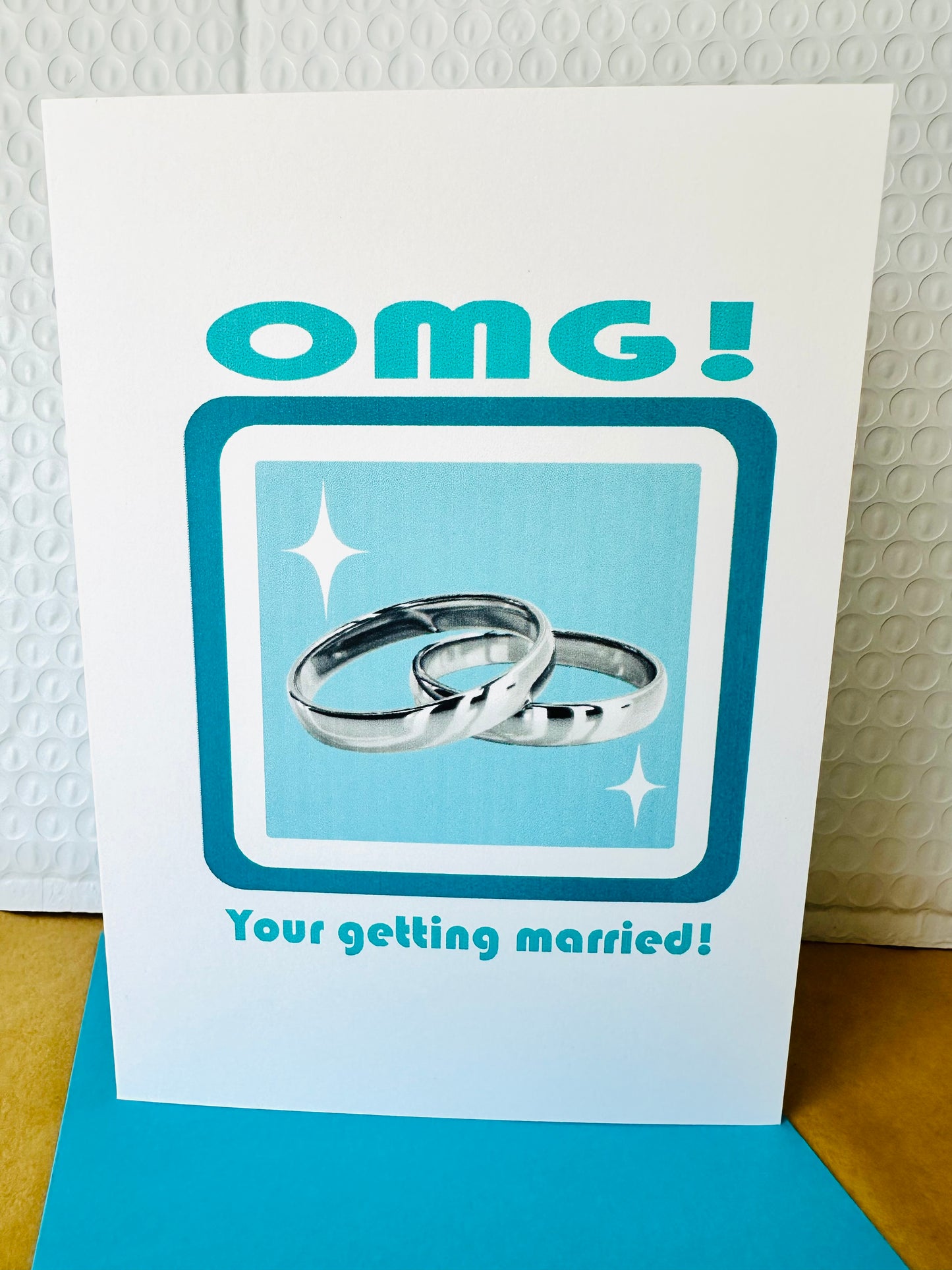 OMG! Your getting married! 5X7 Congrats Modern Engagement Wedding Greeting card