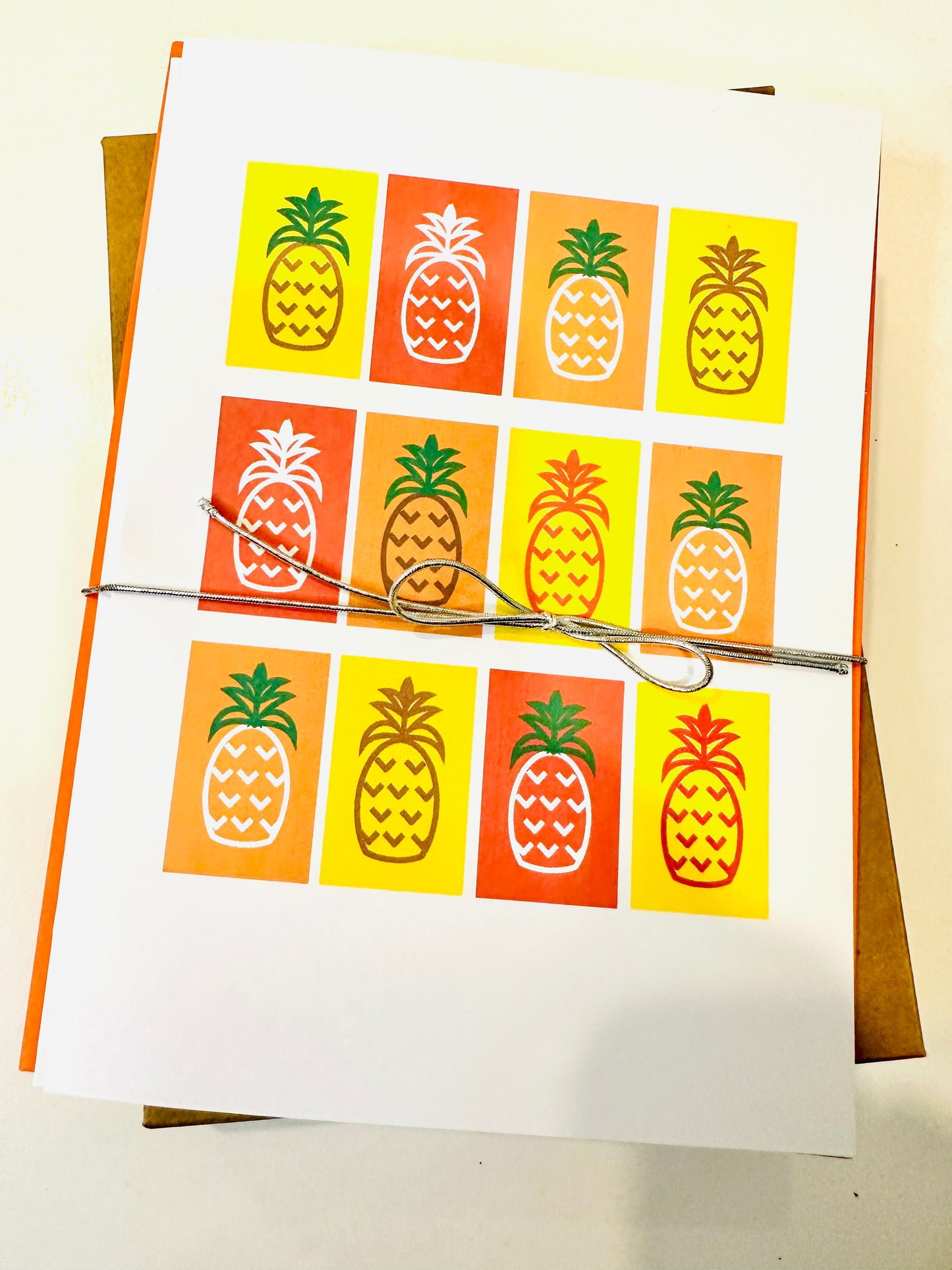Yellow MANY PINAS Pineapples 5X7 boxed note card set of 10