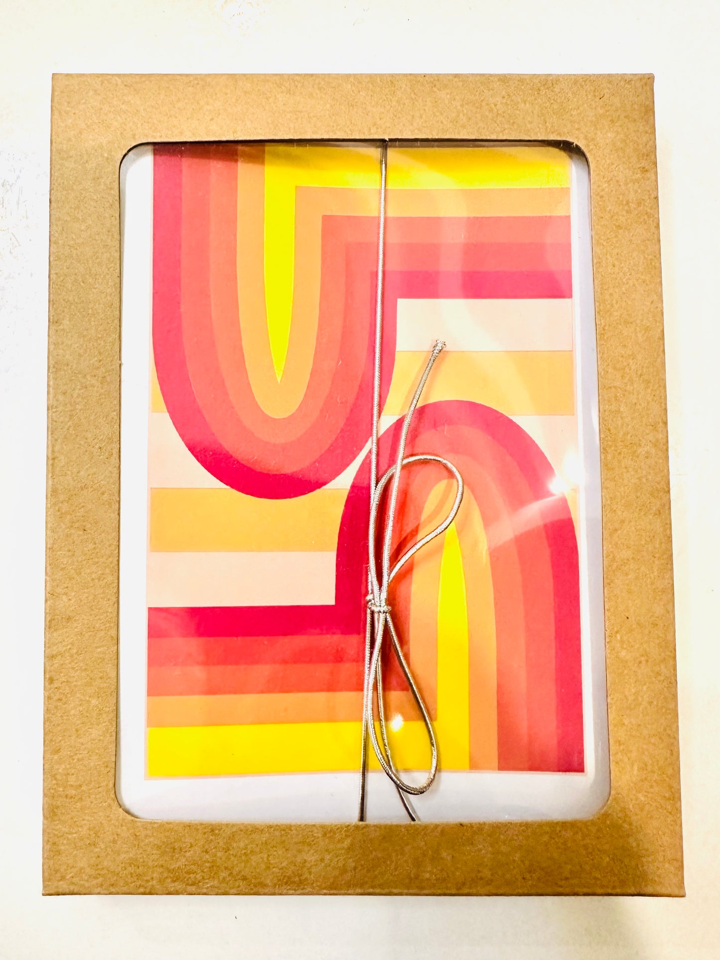 Red 70'S ARCH A2 Geometric boxed note card set of 10