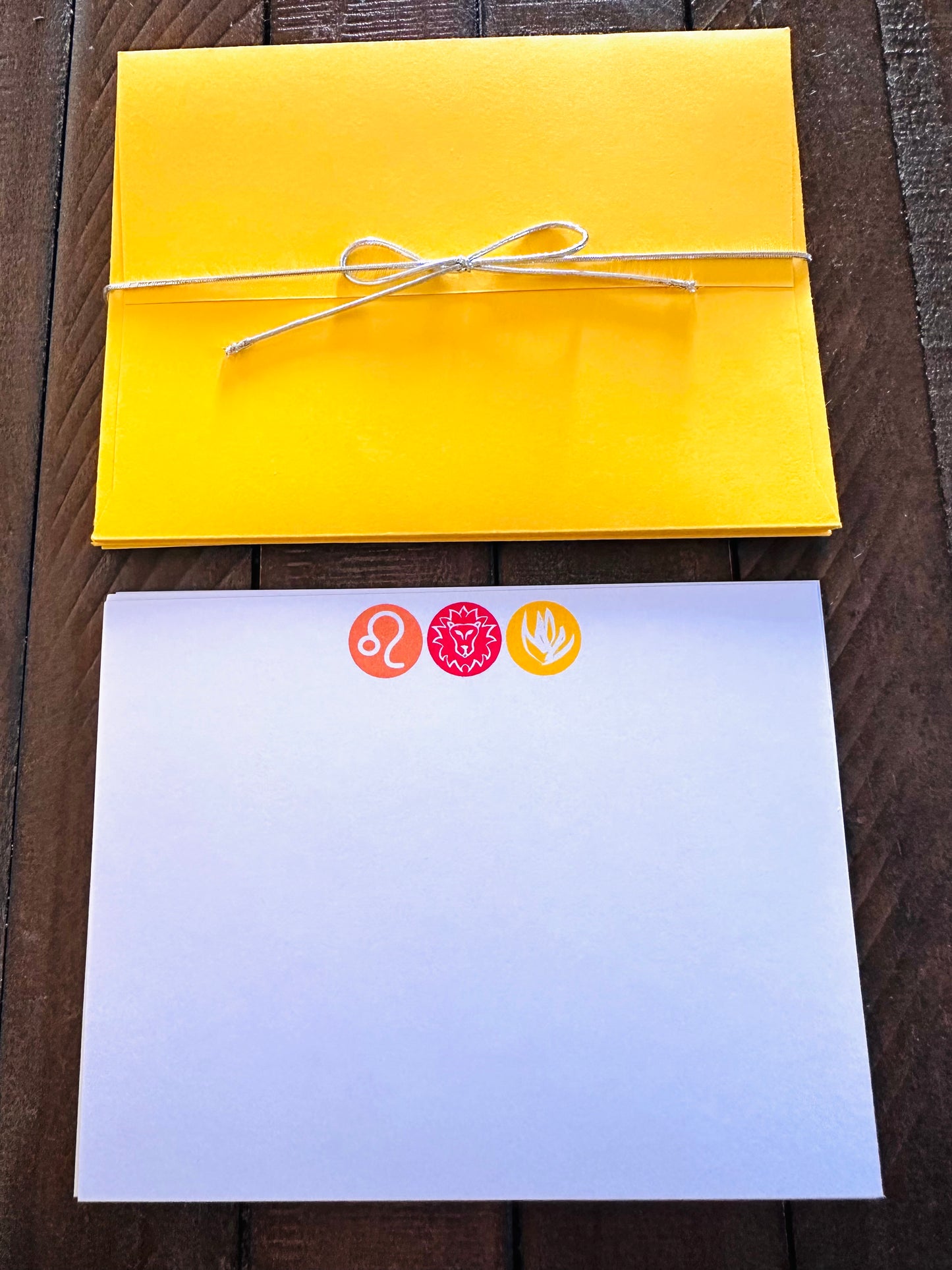 LEO Element & Symbols Note Cards A2 Stationery set of 10